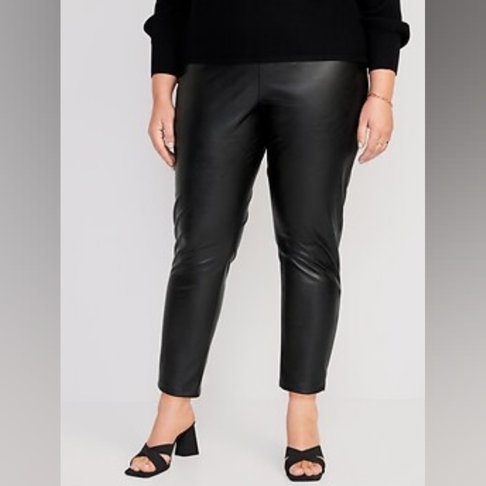 NWT Old Navy Black Faux Leather Extra High Rise Skinny Pants